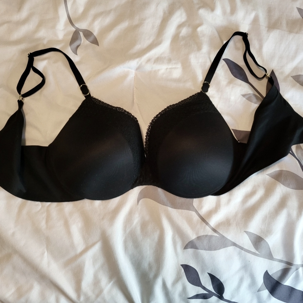 Victoria's Secret Incredible Perfect Shape Bra
